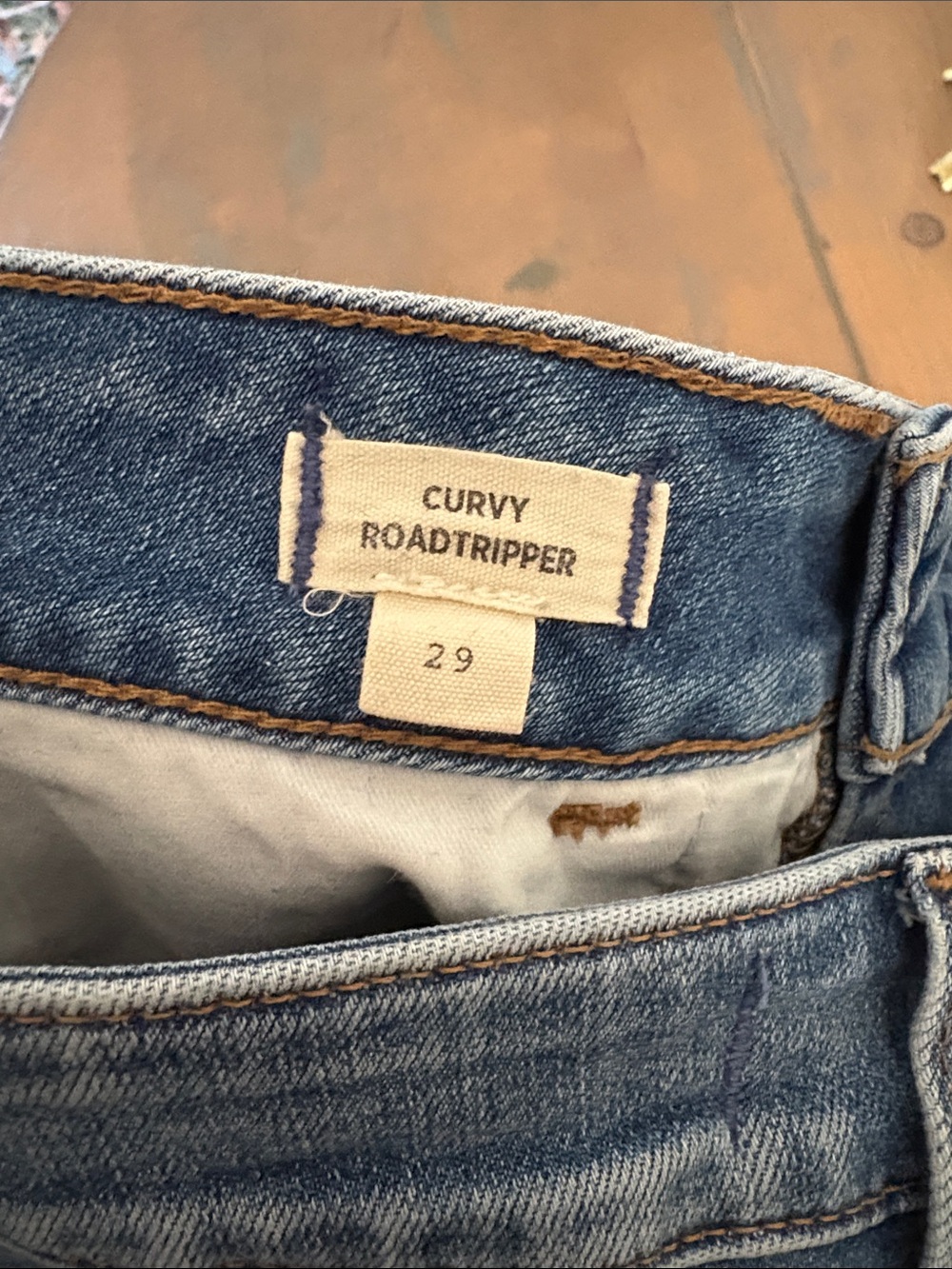 MADEWELL 29 CURVY roadtripper Light Wash Straight Jeans denim - Light Blue wash - Picture 6 of 7